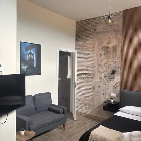 Stayirpinia Apartamento